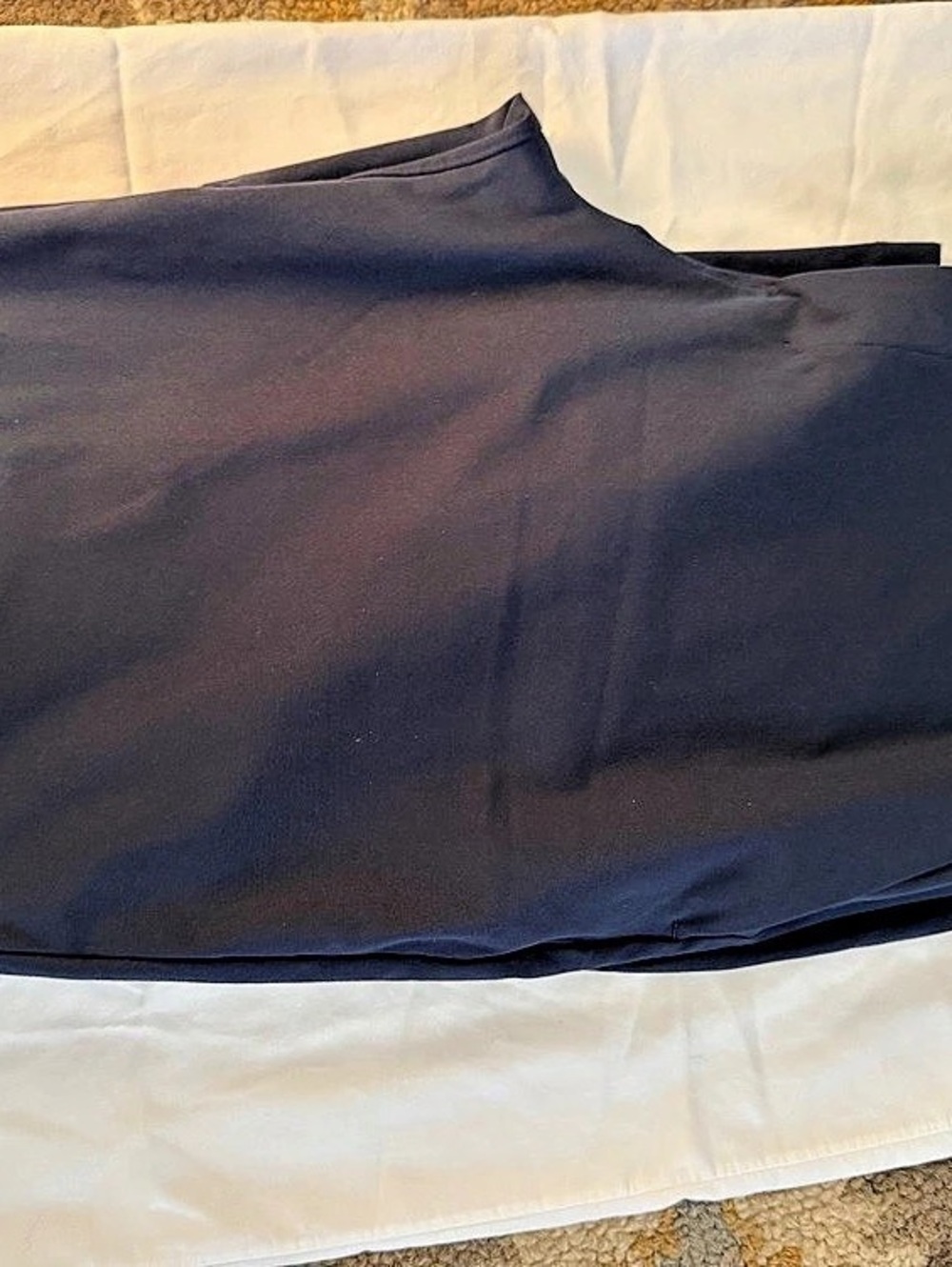 Lululemon Straight Leg Pants in Navy Like New